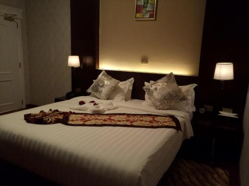 Sherar Addis Hotel