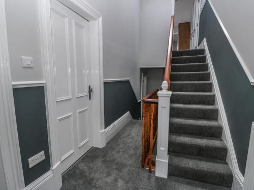 11 Highfield Scarborough - image 4