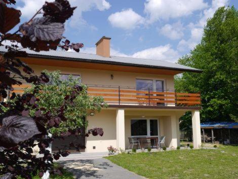 外部景觀, U Halinki in 烏厄爾斯米納拉尼