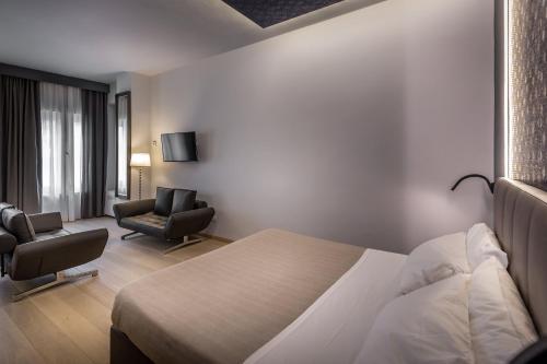 Blu Notte Guest House - image 5