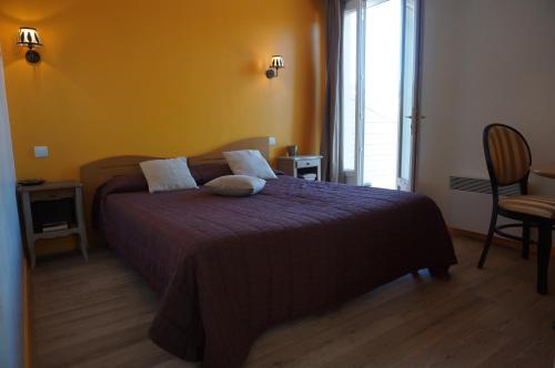 1 queen bed
