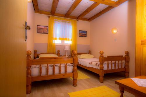 Apartment Family - image 4