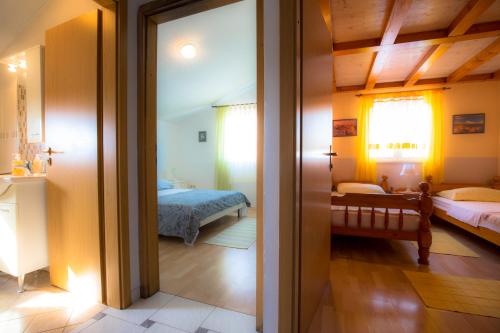 Apartment Family - image 14