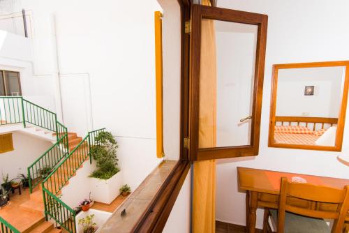 Hostal Cala Ratjada - image 7