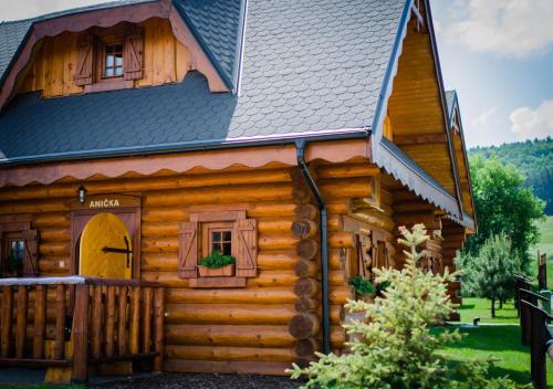 Ubytovanie Koliba Pacho - Zrub Anicka - Prievidza