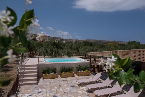 Amandi Villa in 71500 Karteros