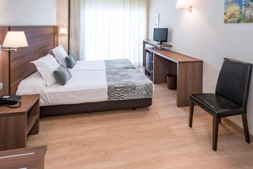 Superior Double or Twin Room (1 Adult + 1 Child)