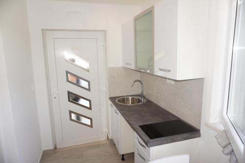  Studio Kantule, Unterkunft in Mlini