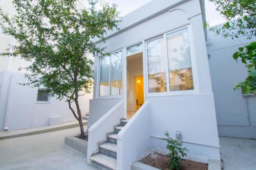 Elia Artemida Holiday House