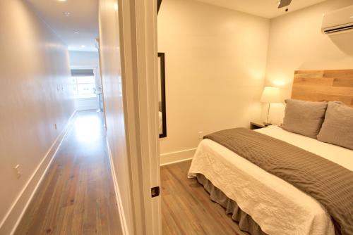493 King Luxury Two Bedroom Suites Charleston (SC)