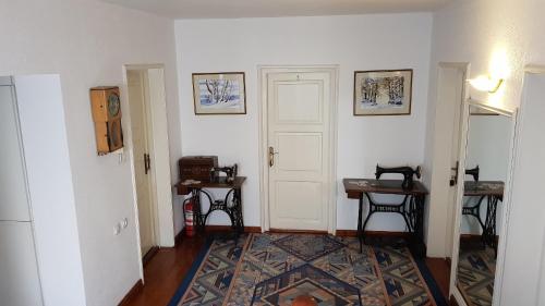 Casa Vanatorului - image 13