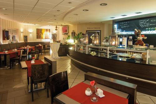 ห้องอาหาร, Hotel & Restaurant 4 Winden in วินฮาเกน