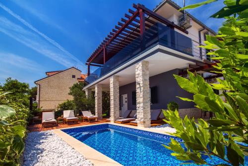 Villa Jasmina - Accommodation - Stanići