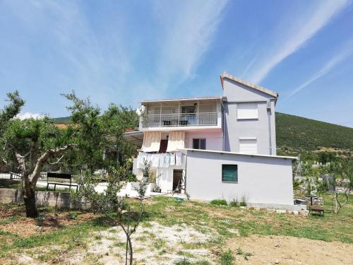  Apartment Keka in Kaštela