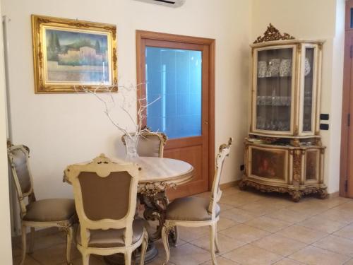 The Orange Groove in Santa Fara