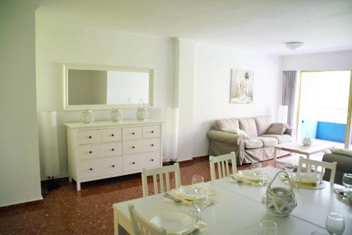  Apartamento Tibi - centro de Gandia, Pension in Gandía bei La Drova