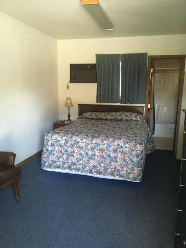 Wigwam Motel - image 2