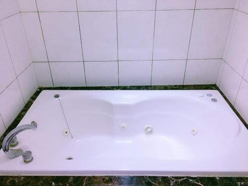 فندق مينج-كوي (Meng-Qi Hotel) in Banqiao District