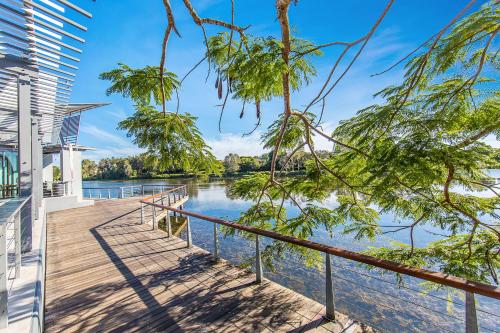 最佳西方Plus北湖酒店 Best Western Plus North Lakes Hotel