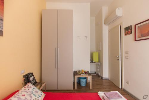 Triple Room with Balcony image 2