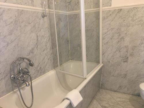 Villa Schlossbauer - Ferienwohnung 12 - image 8