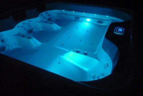 Le Bassin du Tertre Chambres d'hôtes insolites et Spa