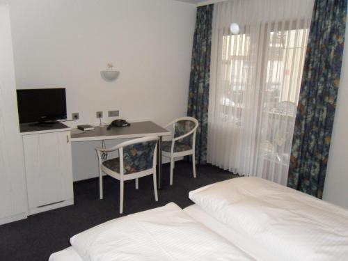 1 twin bed