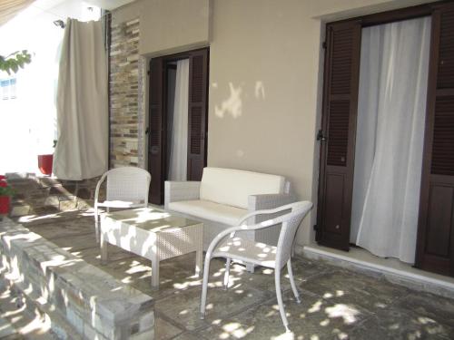 陽台/露台, Spyrou Studios & Apartments in 阿諾萊高尼亞