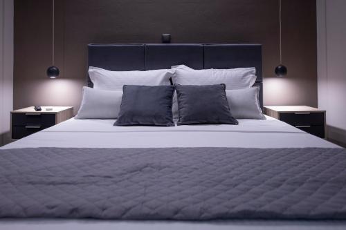 Furla Apartments Athens, Atene