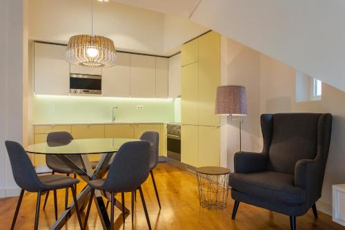 Modern apartment downtown 10min walk to chiado portugal