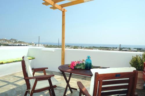 Apartment in Tinos Town 