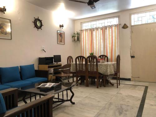 Sailors Home - C6, Vasant Kunj - Shadipur