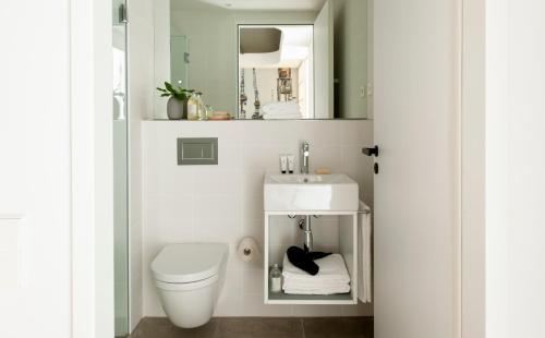 Eric Vökel Boutique Apartments - Hamburg Suites - image 7
