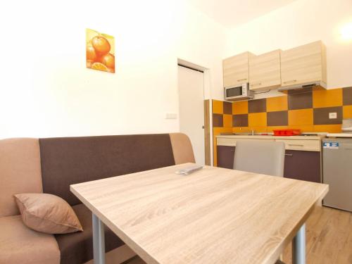 Apartments Dario 1480