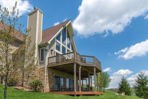 Waterfront Greens Chalet - image 6