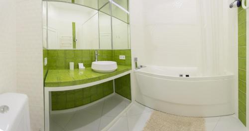 Bessarabka Apartments - image 2