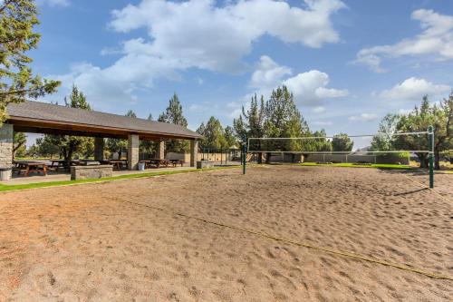 Eagle Crest Vista Rim Luxury