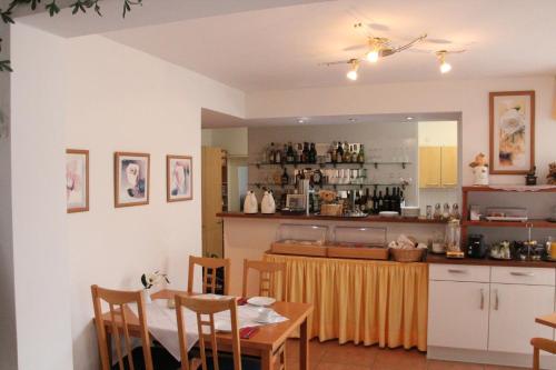 ผับ/เลาจน์, Hotel Deisterblick in บาด นีนดอร์ฟ