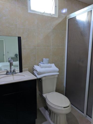 Hotel Awazul Bacalar Set in a prime location of Bacalar, Hotel Awazul Bacalar puts everything the city has to offer just outside your doorstep. Both business travelers and tourists can enjoy the propertys facilities and 