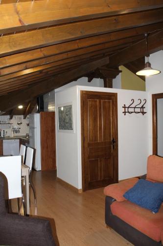 Apartamentos Rurales La Lancha