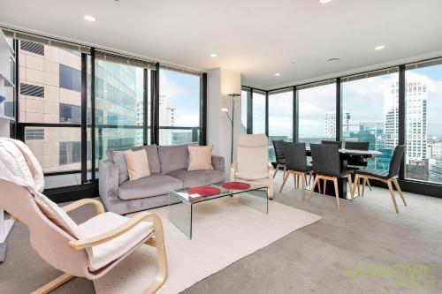 . Park Residences Private Two Bedroom apartment with city views - 784