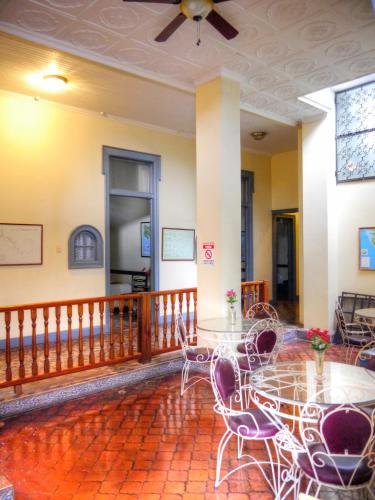 Hotel Santo Tomas / Historical Property