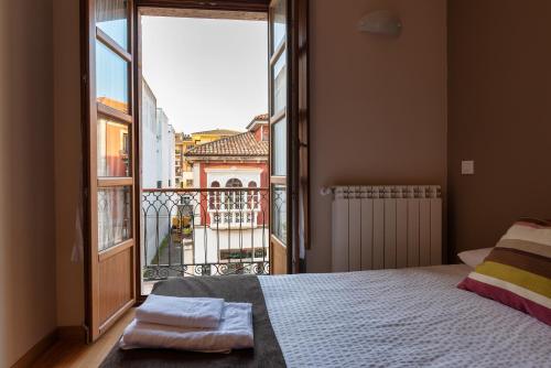 Apartamentos Mirando Llanes