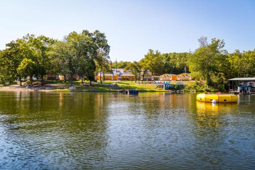 Buddy's Harbor