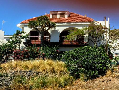  Lovely house views&garden, Unterkunft in Agaete