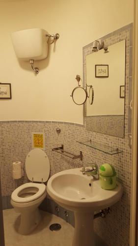 Alice Vatican House - image 6