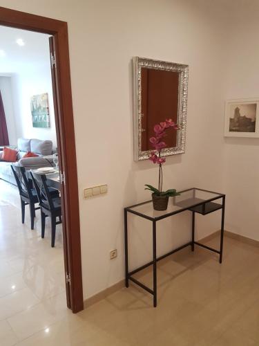 ApartSuits Tarragona Rambla Nova 24 - image 2