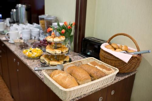 Hotel Justyna - main image