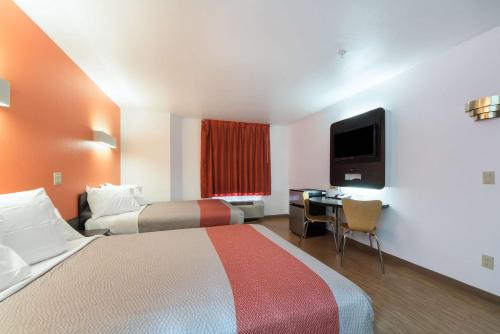 Motel 6-Dallas, TX - Northeast in Garland, USA