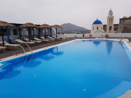Thira's Dolphin - image 7